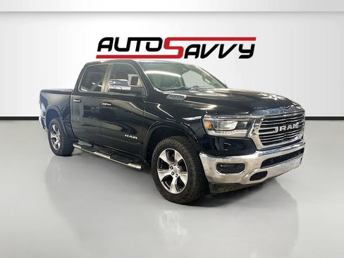 Used 2022 RAM 1500 Laramie AWD/4WD image 1