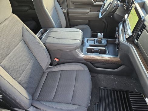 New 2026 Chevrolet Silverado 1500 RST w/ Z71 Off-Road Package AWD/4WD image 16