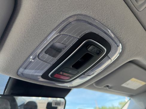 New 2025 Hyundai Elantra SEL image 16