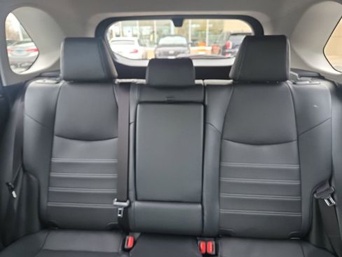 Used 2025 Toyota RAV4 Limited w/ Advanced Technology Package image 19