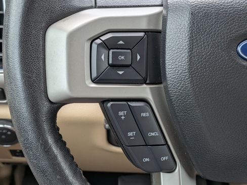 Used 2019 Ford F250 Lariat w/ Chrome Package RWD image 25