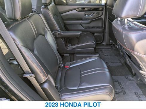 Certified 2023 Honda Pilot TrailSport image 24