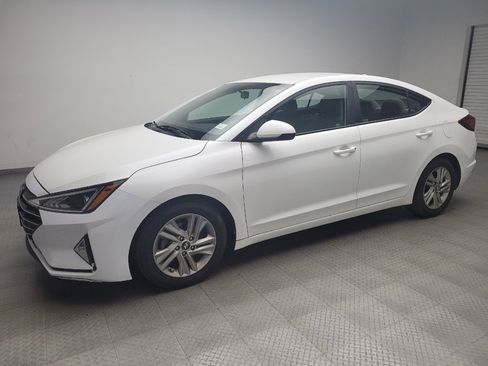 Used 2019 Hyundai Elantra SEL FWD image 3