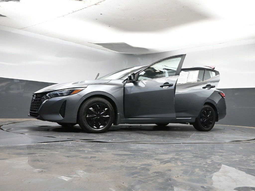 Used 2024 Nissan Sentra S FWD image 41