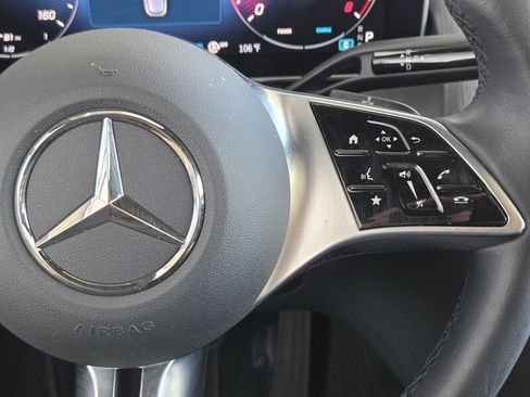 Certified 2026 Mercedes-Benz GLC 300 image 27