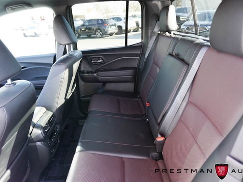 Used 2025 Honda Ridgeline Black Edition image 48