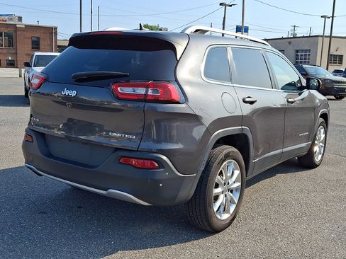 Used 2015 Jeep Cherokee Limited AWD/4WD image 6