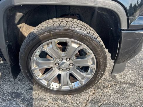 Used 2017 GMC Sierra 1500 Denali w/ Denali Ultimate Package AWD/4WD image 38