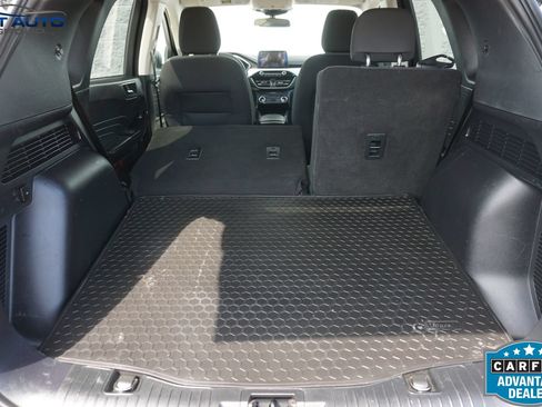 Used 2022 Ford Escape SE FWD image 18