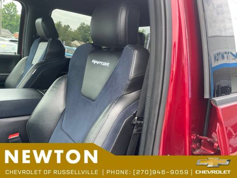 Used 2019 Ford F150 Raptor w/ Equipment Group 802A Luxury AWD/4WD image 5