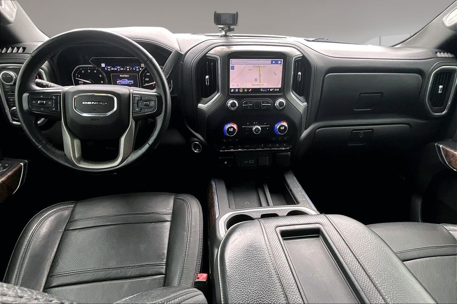 Used 2021 GMC Sierra 1500 Denali w/ Denali Ultimate Package AWD/4WD image 9