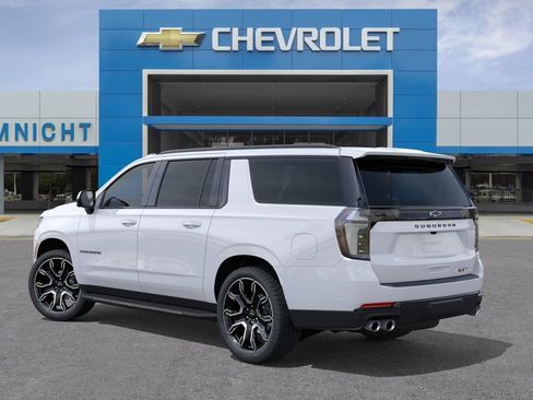 New 2026 Chevrolet Suburban RST AWD/4WD image 3