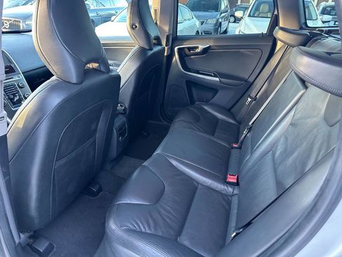 Used 2014 Volvo XC60 T6 image 12