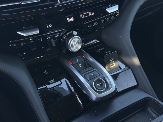 Certified 2025 Acura MDX w/ Technology Package FWD image 18