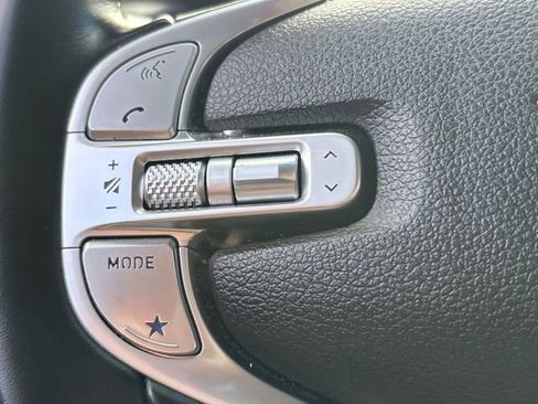 Used 2024 Genesis GV80 2.5T image 32