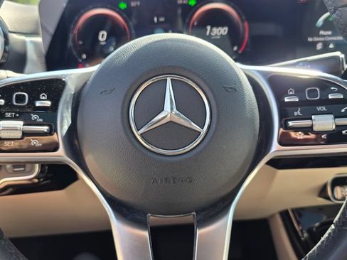 Used 2021 Mercedes-Benz A 220 image 27