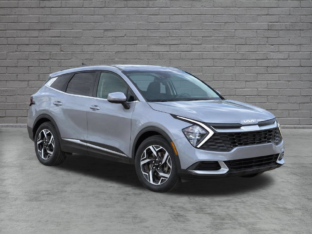 Used 2023 Kia Sportage LX FWD image 1