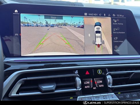 Used 2021 BMW X7 M50i image 17