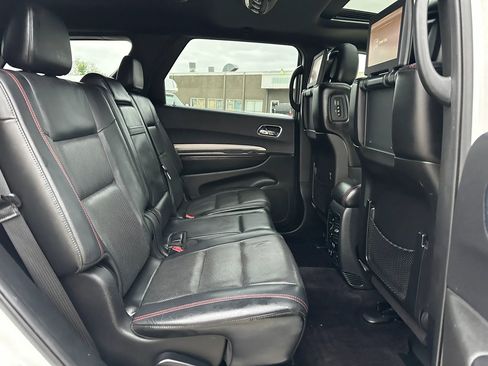Used 2017 Dodge Durango R/T w/ Technology Group image 27