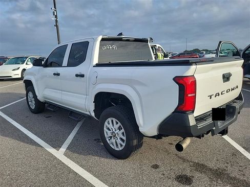 Used 2025 Toyota Tacoma SR RWD image 8