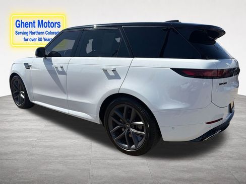 Used 2025 Land Rover Range Rover Sport Dynamic SE AWD/4WD image 3
