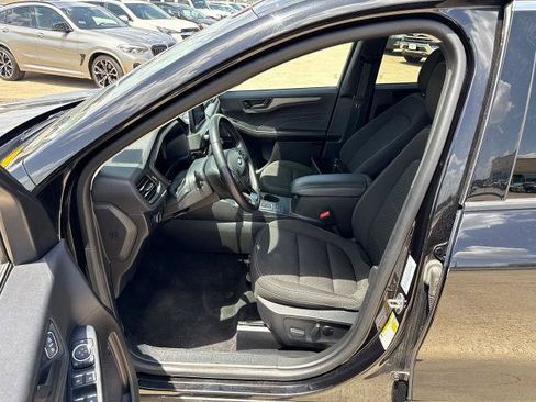 Certified 2024 Ford Escape Active FWD image 19