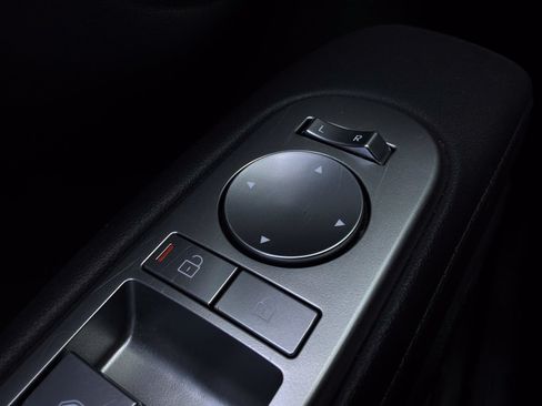 Used 2026 Hyundai Palisade SEL FWD image 29