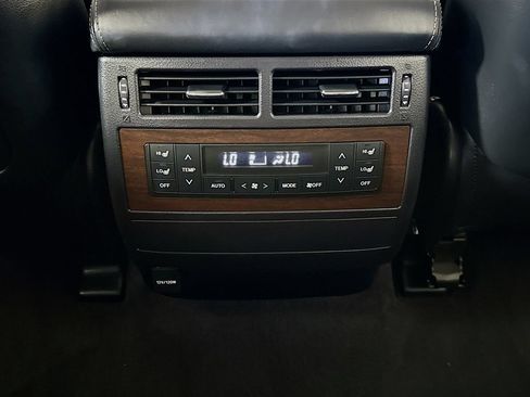 Used 2019 Toyota Land Cruiser AWD/4WD image 27