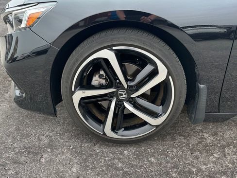 Used 2021 Honda Accord Sport image 8