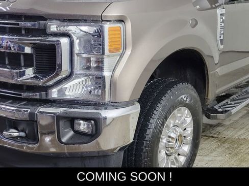 Certified 2022 Ford F250 XLT w/ XLT Premium Package image 9