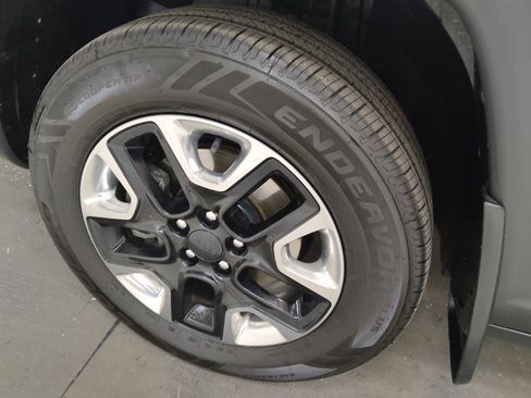 Used 2018 Jeep Compass Trailhawk w/ Safe & Security Group image 31