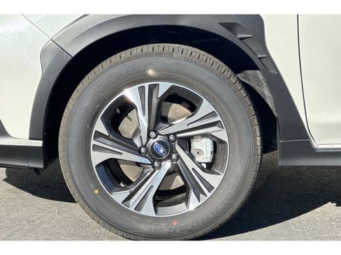 Used 2026 Subaru Crosstrek 2.0i Premium image 25