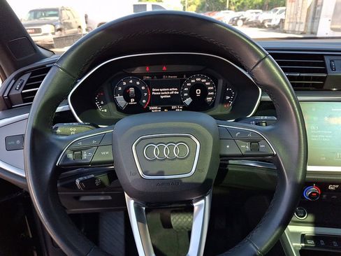 Certified 2023 Audi Q3 2.0T Premium w/ Convenience Package AWD/4WD image 20