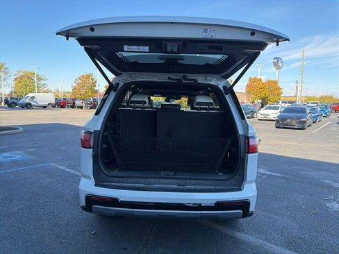 Used 2024 Toyota Sequoia Capstone image 12