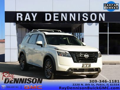 Used 2023 Nissan Pathfinder SL w/ SL Premium Package