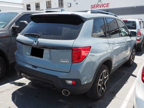 Used 2023 Honda Passport Elite image 3