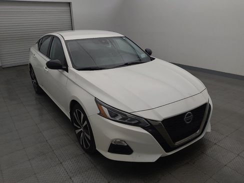 Used 2021 Nissan Altima 2.5 SR AWD/4WD image 13