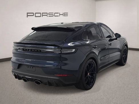 Certified 2026 Porsche Cayenne Turbo GT AWD/4WD image 7