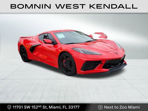 Used 2021 Chevrolet Corvette Stingray Coupe w/ Z51 Performance Package image 1