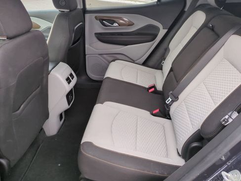 Used 2019 GMC Terrain SLE w/ Driver Convenience Package image 19