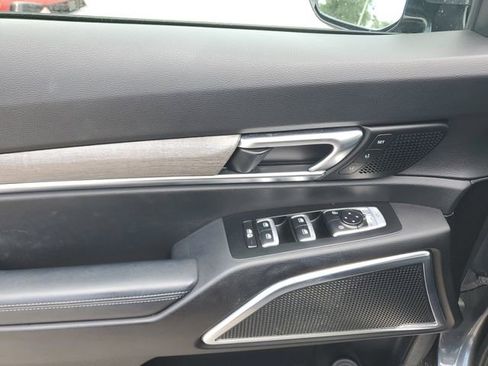 Certified 2021 Kia Telluride SX w/ Towing Package image 17