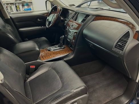 Used 2019 INFINITI QX80 Luxe image 23