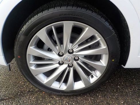 New 2026 Buick Envision Avenir image 9