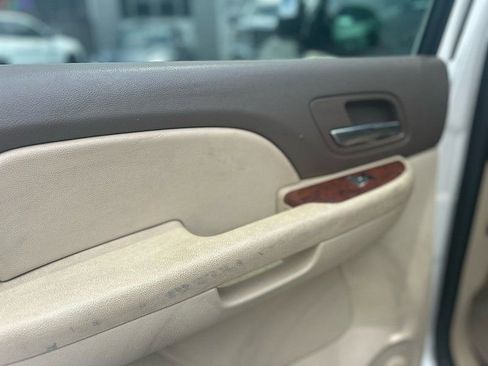 Used 2012 Chevrolet Tahoe LTZ image 23