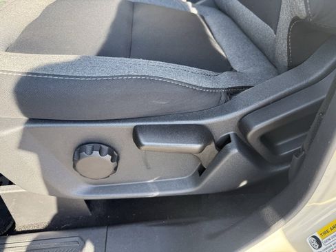 Used 2025 Ford Bronco Big Bend image 16