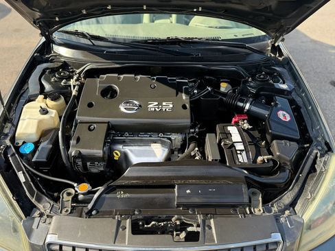 Used 2005 Nissan Altima 2.5 S w/ (S02) Side Airbags Pkg FWD image 15