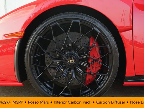 Used 2023 Lamborghini Huracan STO RWD image 37