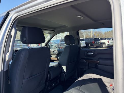 Used 2022 GMC Sierra 1500 Elevation image 10