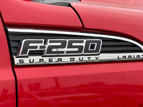 Used 2014 Ford F250 Lariat w/ Lariat Interior Package image 24