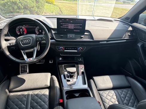 Used 2025 Audi SQ5 Premium Plus AWD/4WD image 16